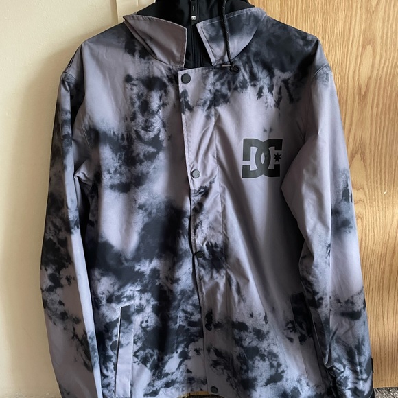 COPY - DC Snowboard Jacket - Picture 2 of 2